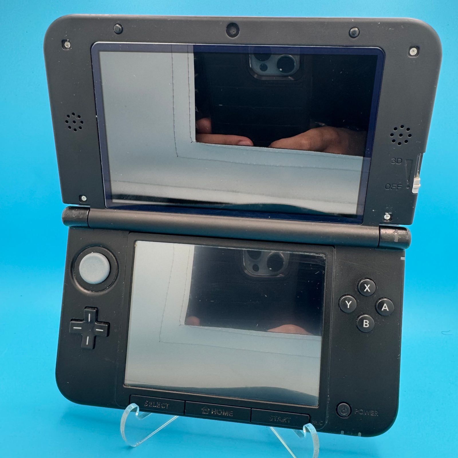 Nintendo 3DS XL (Black) โซ๐ฎ - Preloaded 64GB SD Card ๐พ + Charger ๐ & Case ๐ก๏ธ! thumbnail 6